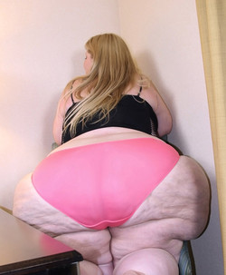 Jenni Bombshell (276-288)/set277/images/Jenni (16).jpg