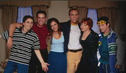 Can't.Hardly.Wait.1998.2160p.UHD.Blu-Ray.Dolby.Vision.HDR.HEVC.TrueHD.Atmos.7.1-GeekArt@CHDBits/BDMV/META/DL/discinfo_416x240.jpg