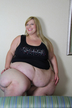 Jenni Bombshell (276-288)/set276/images/Jenni (19).jpg
