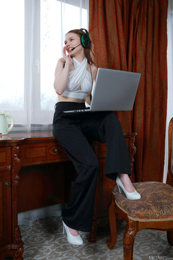 MetArt.com 2023-12-13/[MetArt.com] 23-12-13 Lana Rose - Industrious (x122) 3648x5472/MetArt_Industrious_Lana-Rose_high_0004.jpg