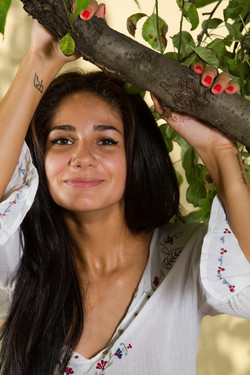 Malina A/[Met-Art] - 2011-09-07 - Malina A - Shelter (x137) MidRes/MetArt_SHELTER_MALINA-A_by_ALEX-ISKAN_medium_0016.jpg