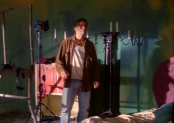Hot Line DVDRip/41 Shutterbugs.avi