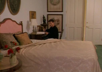Hot Line DVDRip/53 The Sitter.avi