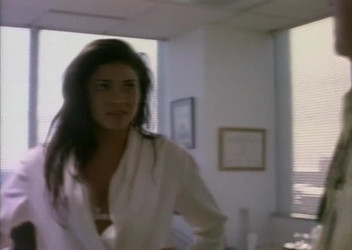 Hot Line DVDRip/13 Highest Bidder.avi