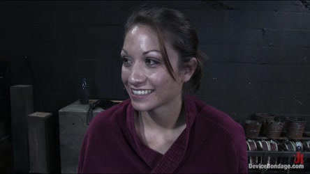 Karrlie Dawn Video Pack/Karrlie Dawn - 5702 (DeviceBondage.com).mp4