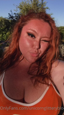 [Onlyfans] Unicornglitteryblood Video Pack/Unicornglitteryblood101.m4v