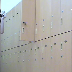 05036_140 - Changing Room Teens.mp4