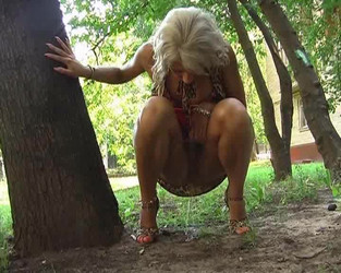 PeeingMania.com/pm006.wmv